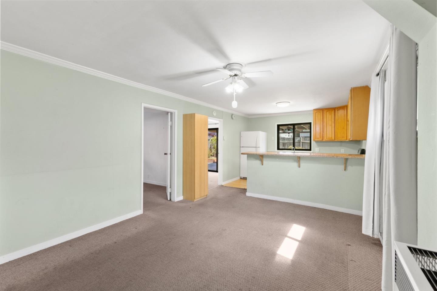 Detail Gallery Image 31 of 52 For 31 Spruce St, Millbrae,  CA 94030 - 5 Beds | 2/1 Baths