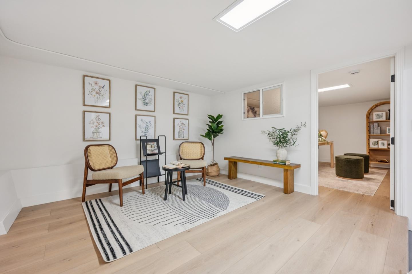 Detail Gallery Image 16 of 24 For 3530 Santiago St, San Francisco,  CA 94116 - 2 Beds | 2 Baths