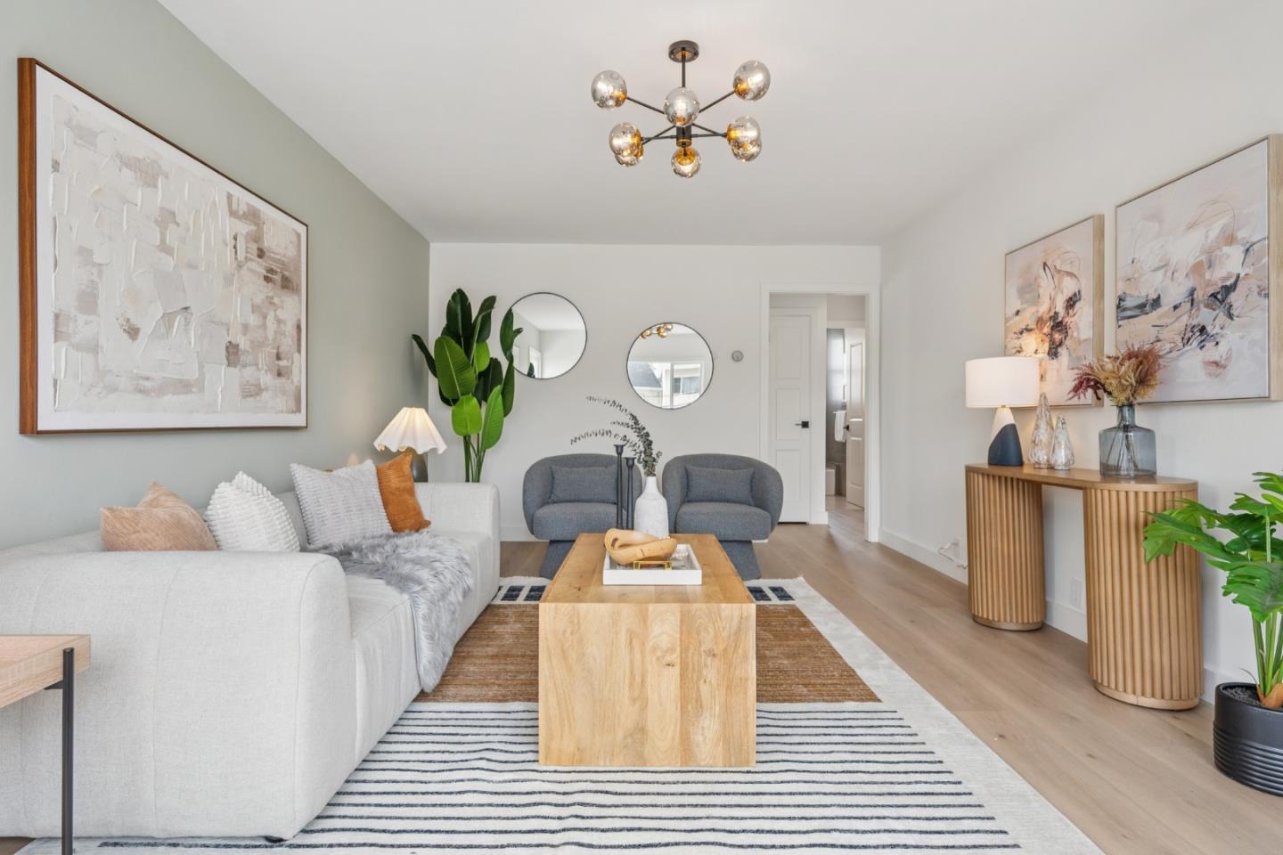 Detail Gallery Image 6 of 24 For 3530 Santiago St, San Francisco,  CA 94116 - 2 Beds | 2 Baths