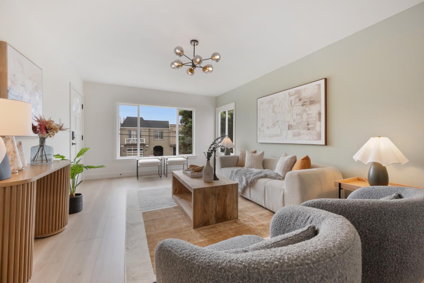 Detail Gallery Image 7 of 24 For 3530 Santiago St, San Francisco,  CA 94116 - 2 Beds | 2 Baths