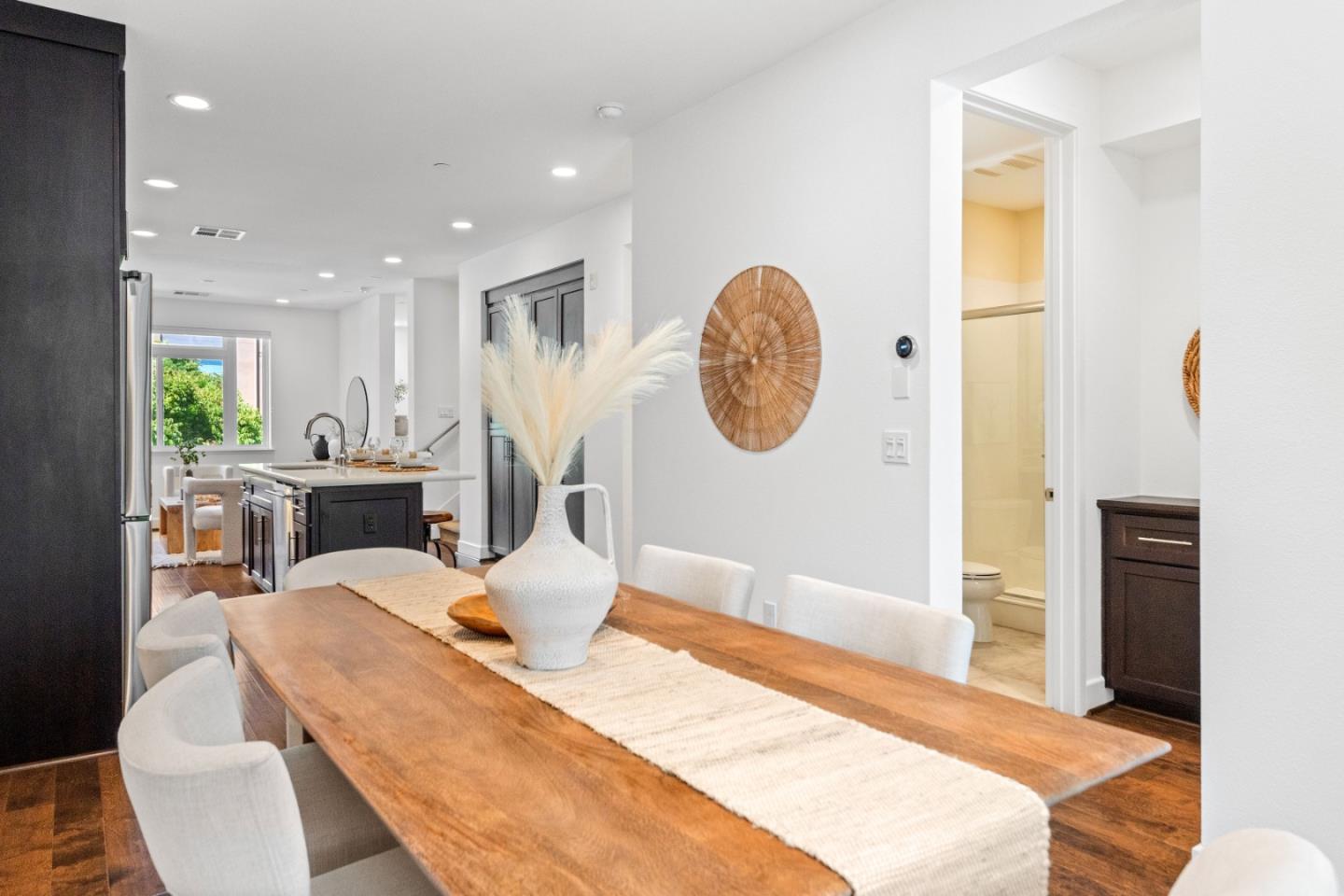 Detail Gallery Image 13 of 63 For 3039 Baze Rd, San Mateo,  CA 94403 - 4 Beds | 4 Baths