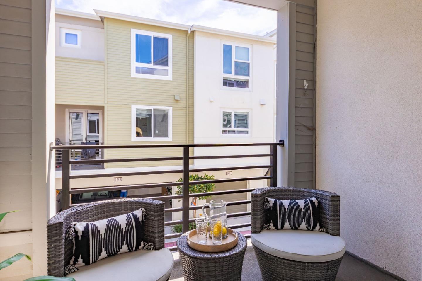 Detail Gallery Image 16 of 63 For 3039 Baze Rd, San Mateo,  CA 94403 - 4 Beds | 4 Baths