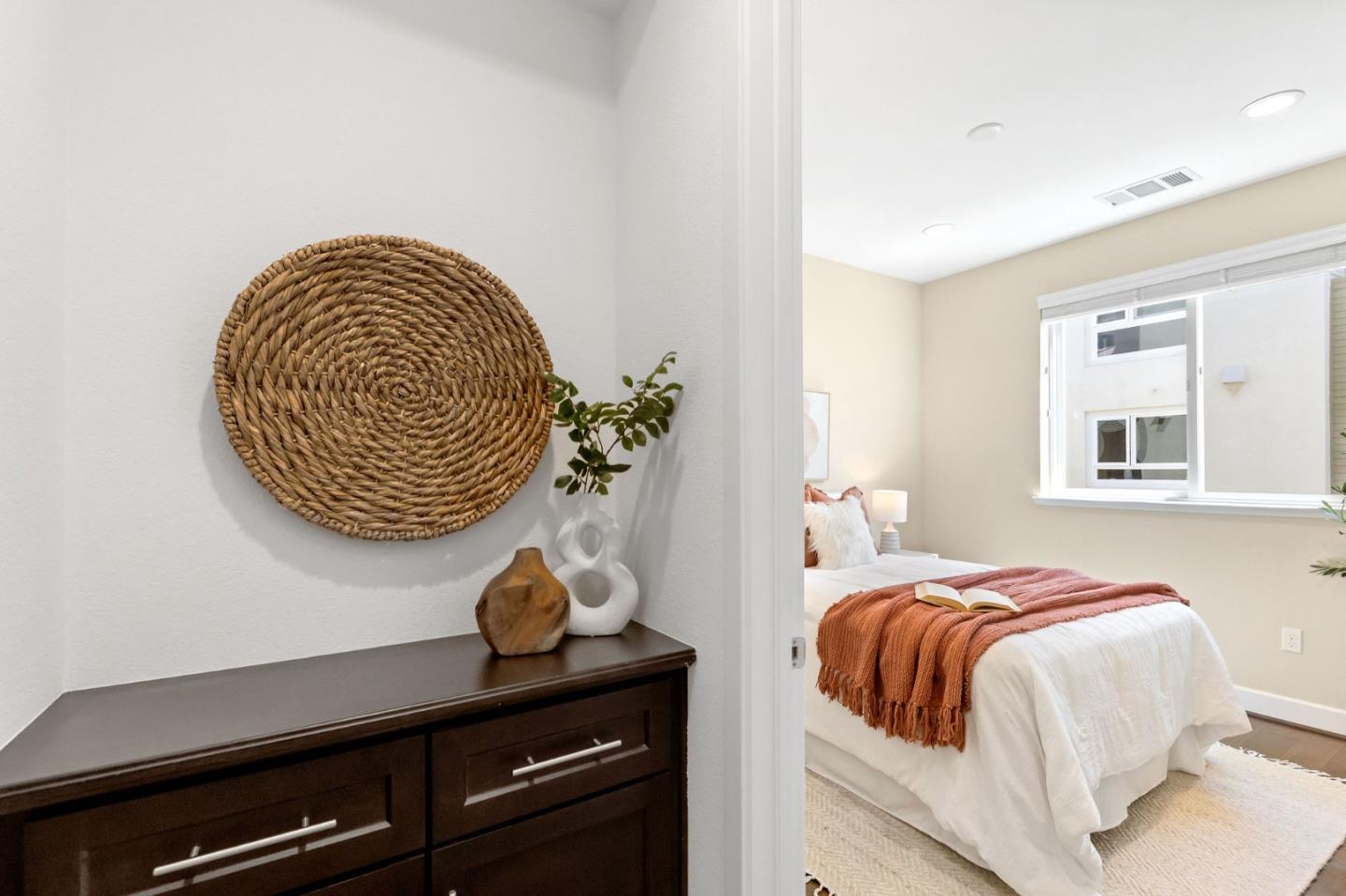 Detail Gallery Image 18 of 63 For 3039 Baze Rd, San Mateo,  CA 94403 - 4 Beds | 4 Baths