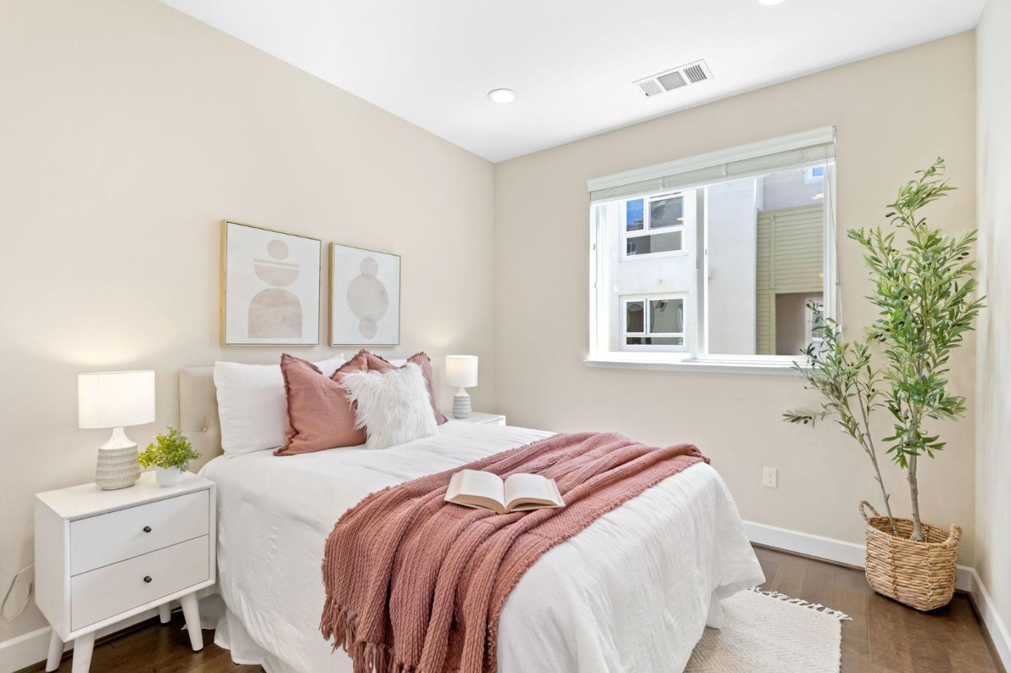 Detail Gallery Image 19 of 63 For 3039 Baze Rd, San Mateo,  CA 94403 - 4 Beds | 4 Baths