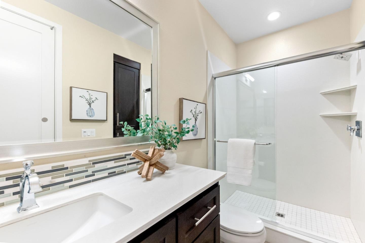 Detail Gallery Image 22 of 63 For 3039 Baze Rd, San Mateo,  CA 94403 - 4 Beds | 4 Baths