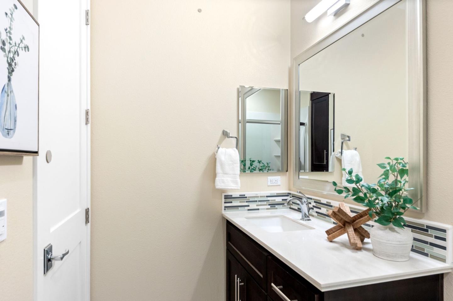 Detail Gallery Image 23 of 63 For 3039 Baze Rd, San Mateo,  CA 94403 - 4 Beds | 4 Baths