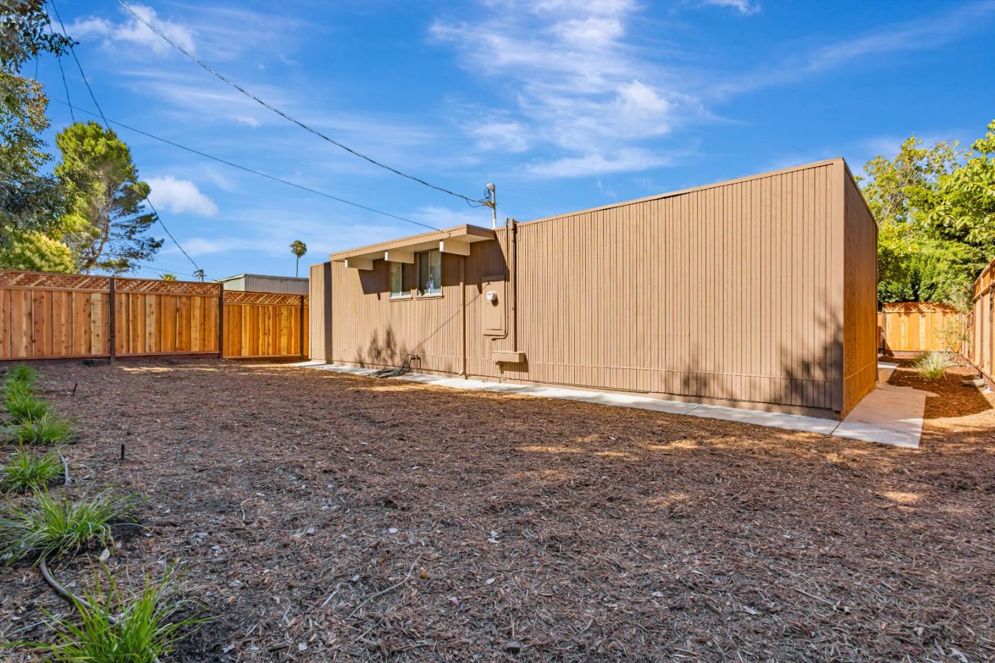 Detail Gallery Image 33 of 34 For 1664 Eleanor Dr, San Mateo,  CA 94402 - 4 Beds | 2 Baths