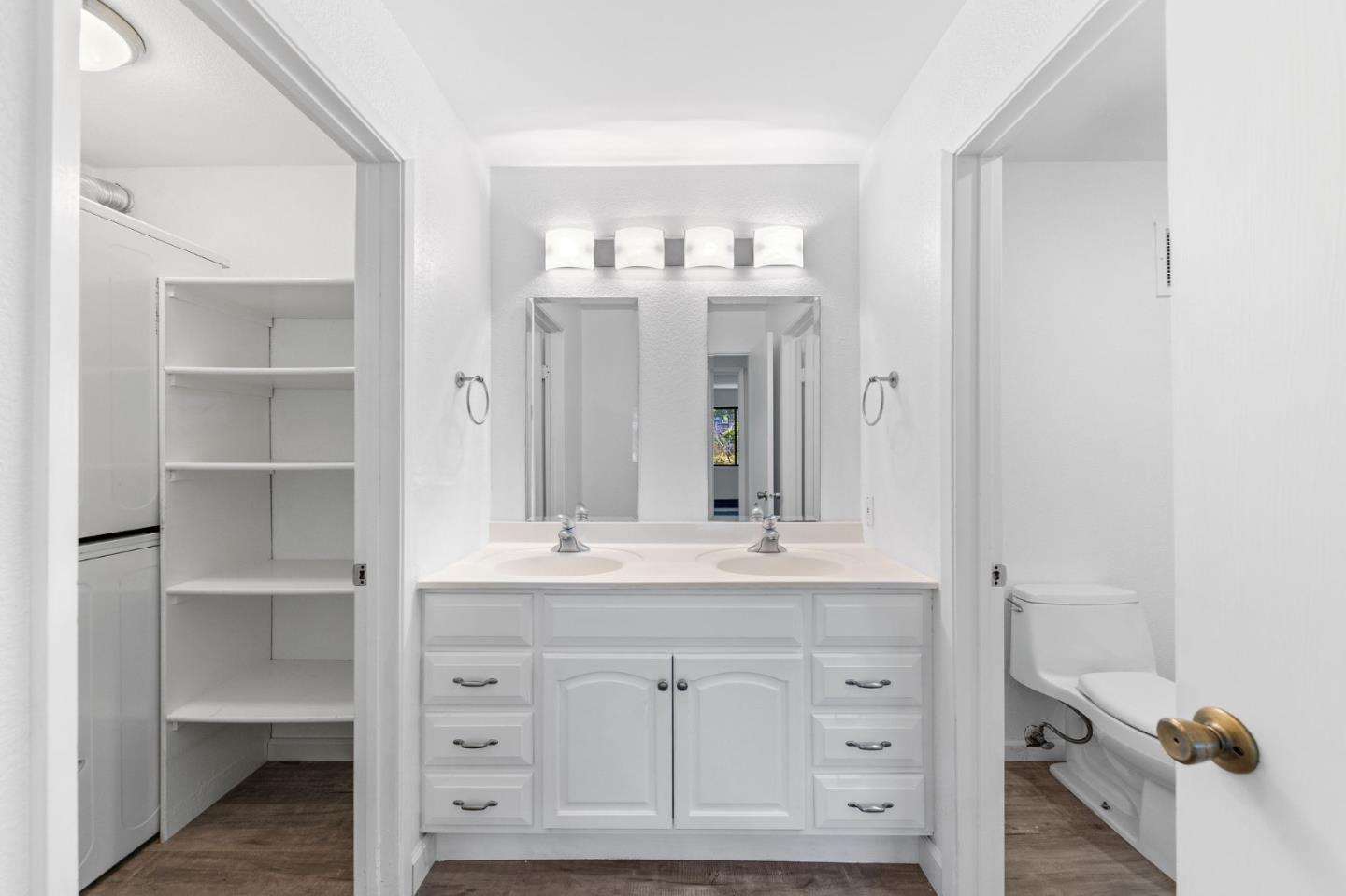 Detail Gallery Image 25 of 37 For 847 Woodside Way #218,  San Mateo,  CA 94401 - 2 Beds | 1 Baths