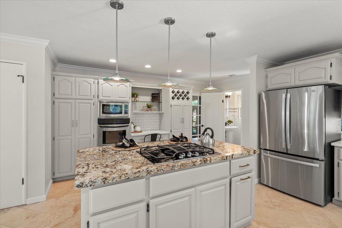 Detail Gallery Image 19 of 52 For 1524 Santa Maria Ave, San Jose,  CA 95125 - 4 Beds | 2/1 Baths