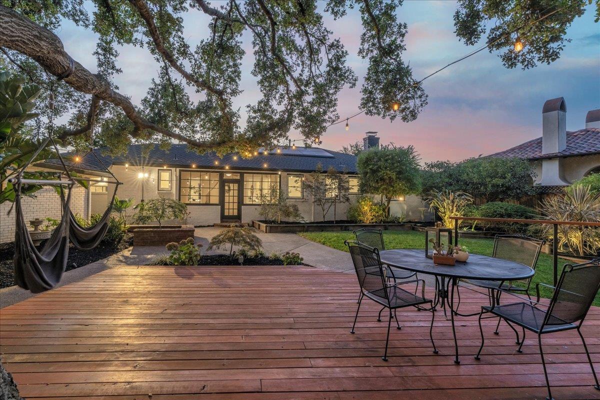 Detail Gallery Image 45 of 52 For 1524 Santa Maria Ave, San Jose,  CA 95125 - 4 Beds | 2/1 Baths