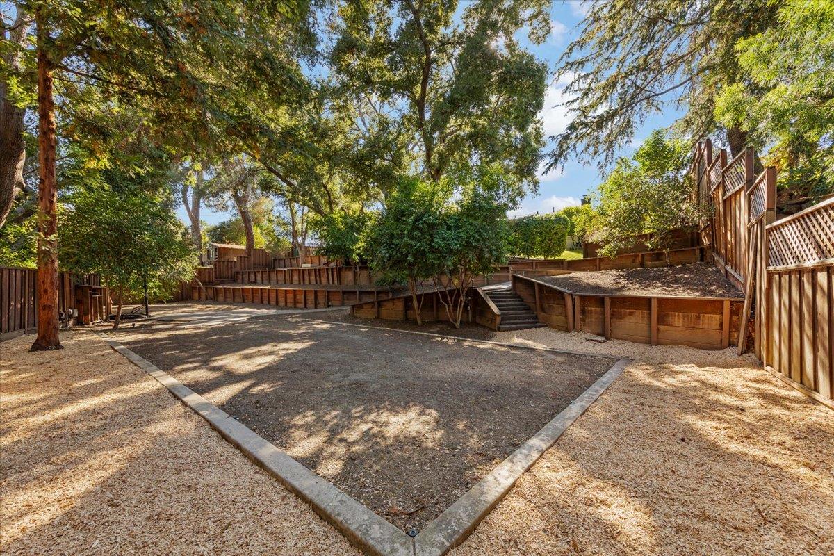 Detail Gallery Image 48 of 52 For 1524 Santa Maria Ave, San Jose,  CA 95125 - 4 Beds | 2/1 Baths
