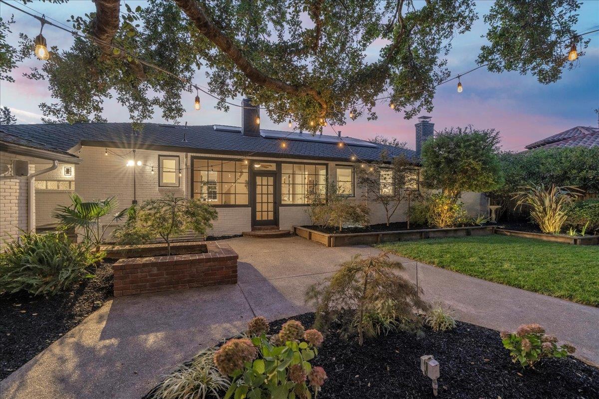 Detail Gallery Image 49 of 52 For 1524 Santa Maria Ave, San Jose,  CA 95125 - 4 Beds | 2/1 Baths