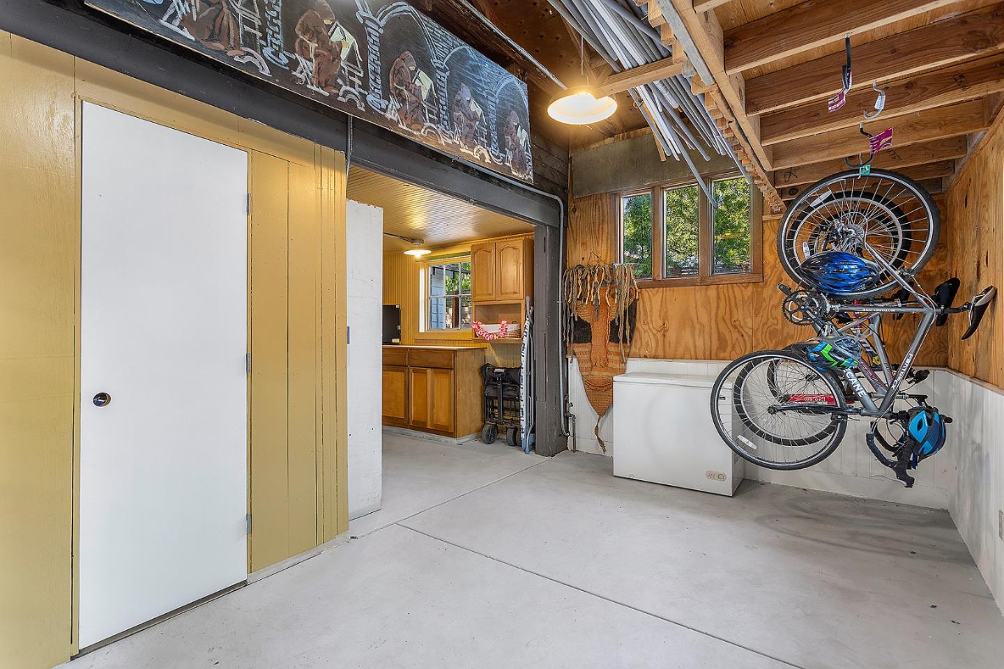 Detail Gallery Image 32 of 46 For 14275 Saratoga Ave, Saratoga,  CA 95070 - 6 Beds | 4 Baths