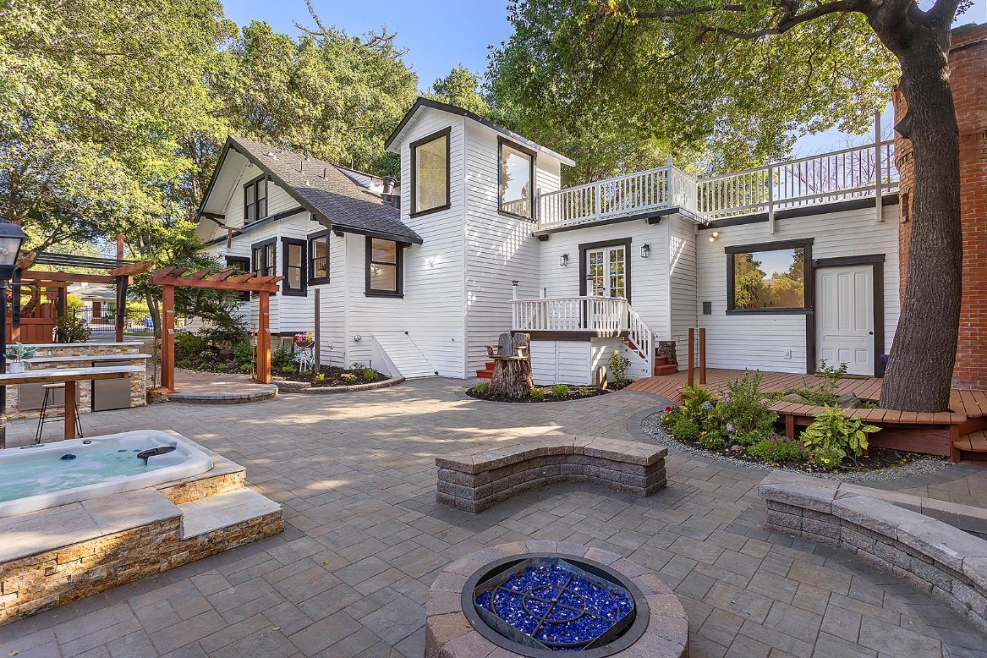 Detail Gallery Image 37 of 46 For 14275 Saratoga Ave, Saratoga,  CA 95070 - 6 Beds | 4 Baths