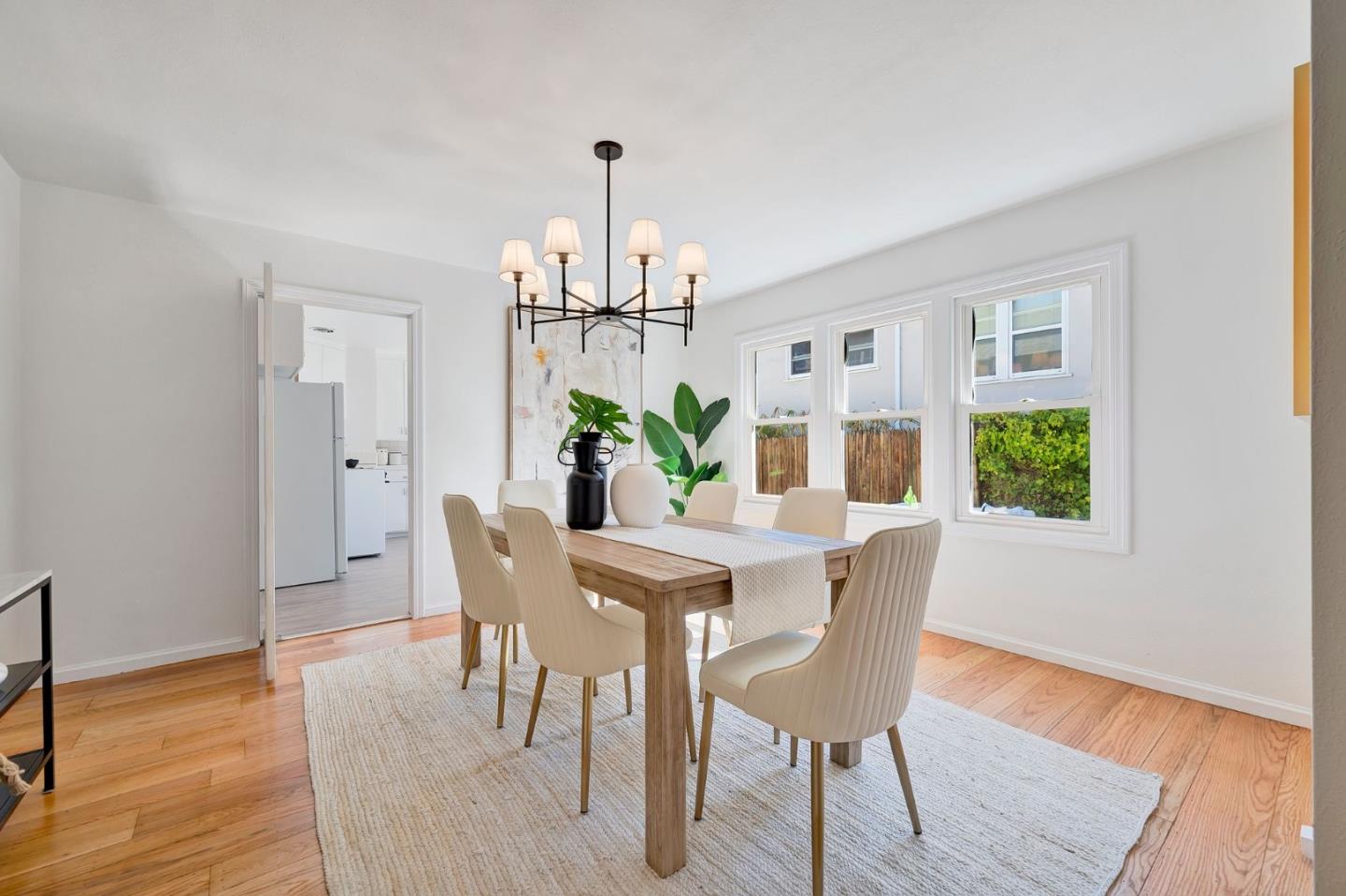 Detail Gallery Image 11 of 54 For 755 Nevada Ave, San Mateo,  CA 94402 - 4 Beds | 3 Baths