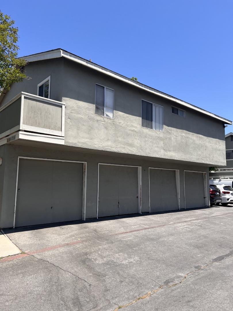 Detail Gallery Image 22 of 27 For 1379 Mcquesten Dr #D,  San Jose,  CA 95122 - 2 Beds | 1 Baths