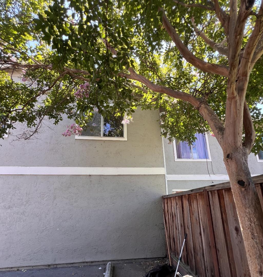 Detail Gallery Image 26 of 27 For 1379 Mcquesten Dr #D,  San Jose,  CA 95122 - 2 Beds | 1 Baths