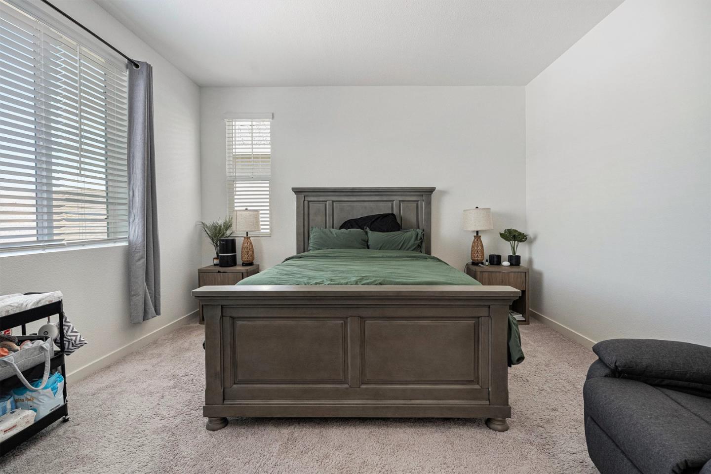 Detail Gallery Image 15 of 38 For 5485 Spring Mountain Ln, Antioch,  CA 94531 - 4 Beds | 3 Baths