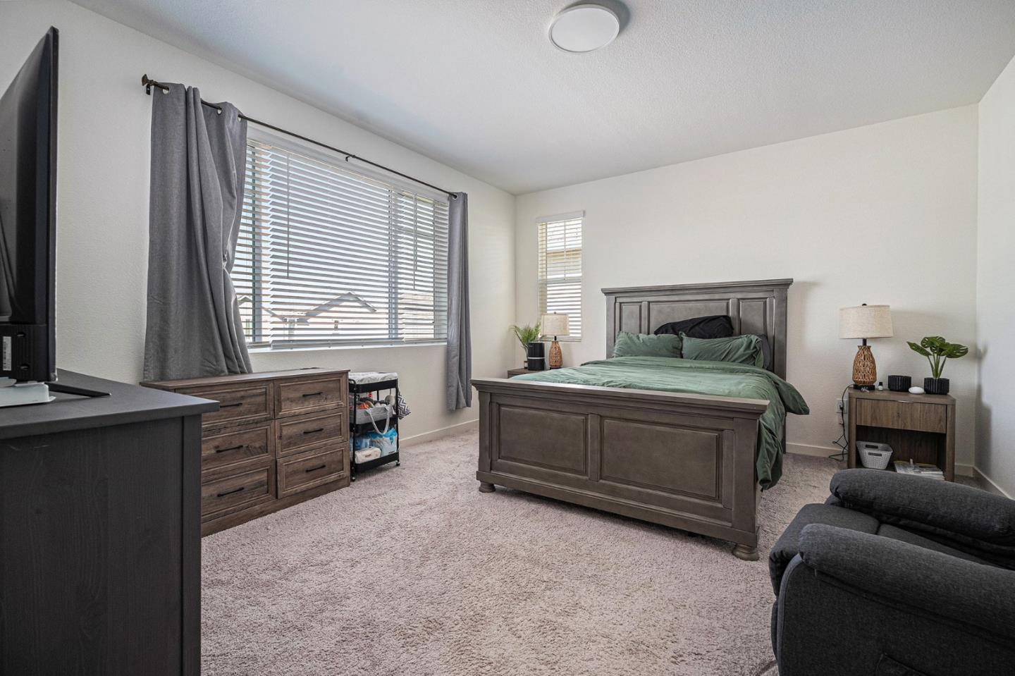 Detail Gallery Image 16 of 38 For 5485 Spring Mountain Ln, Antioch,  CA 94531 - 4 Beds | 3 Baths