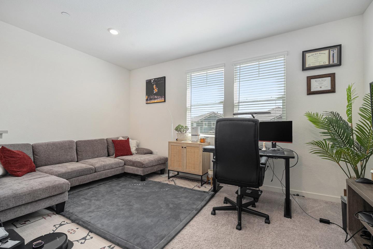 Detail Gallery Image 21 of 38 For 5485 Spring Mountain Ln, Antioch,  CA 94531 - 4 Beds | 3 Baths