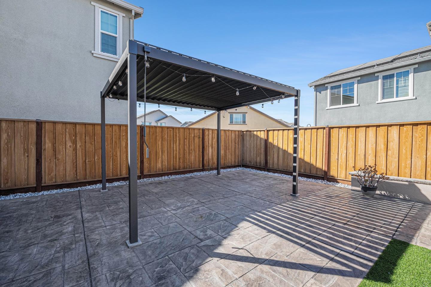 Detail Gallery Image 27 of 38 For 5485 Spring Mountain Ln, Antioch,  CA 94531 - 4 Beds | 3 Baths