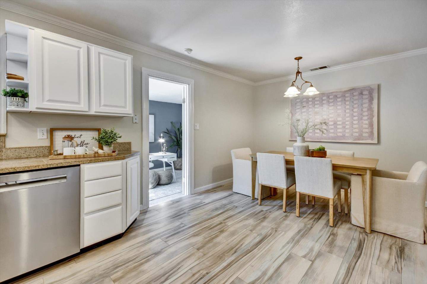 Detail Gallery Image 10 of 33 For 4799 Montreal Dr, San Jose,  CA 95130 - 3 Beds | 2 Baths