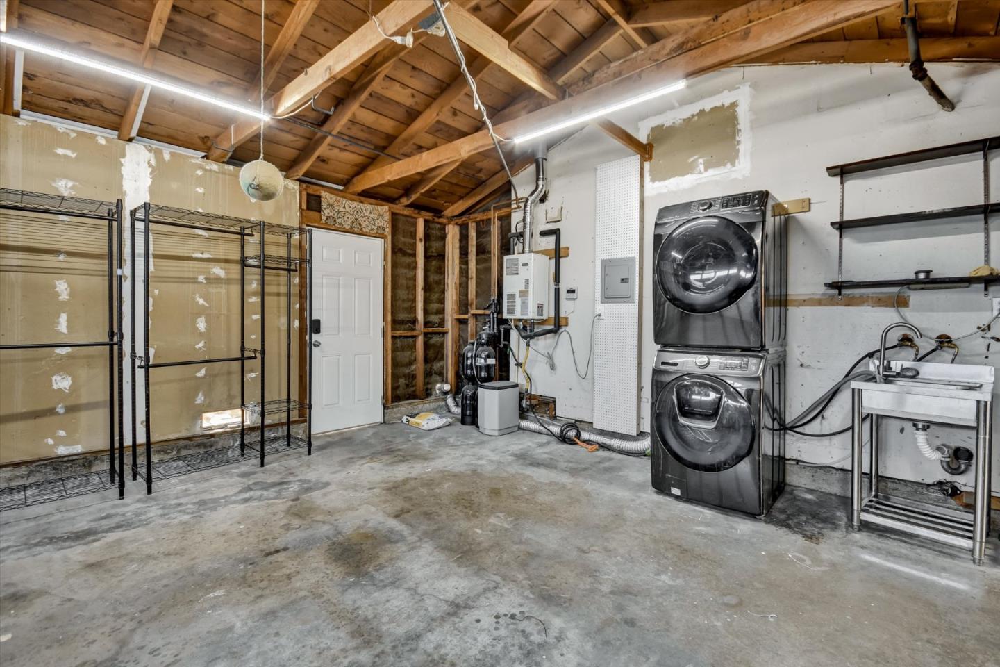 Detail Gallery Image 25 of 33 For 4799 Montreal Dr, San Jose,  CA 95130 - 3 Beds | 2 Baths