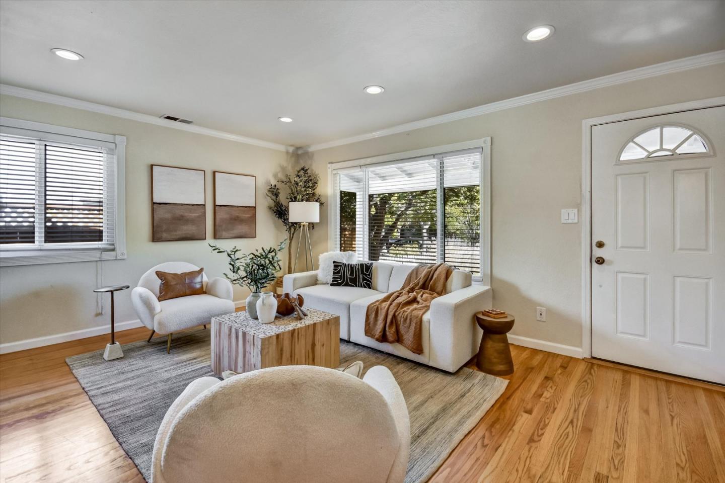 Detail Gallery Image 3 of 33 For 4799 Montreal Dr, San Jose,  CA 95130 - 3 Beds | 2 Baths