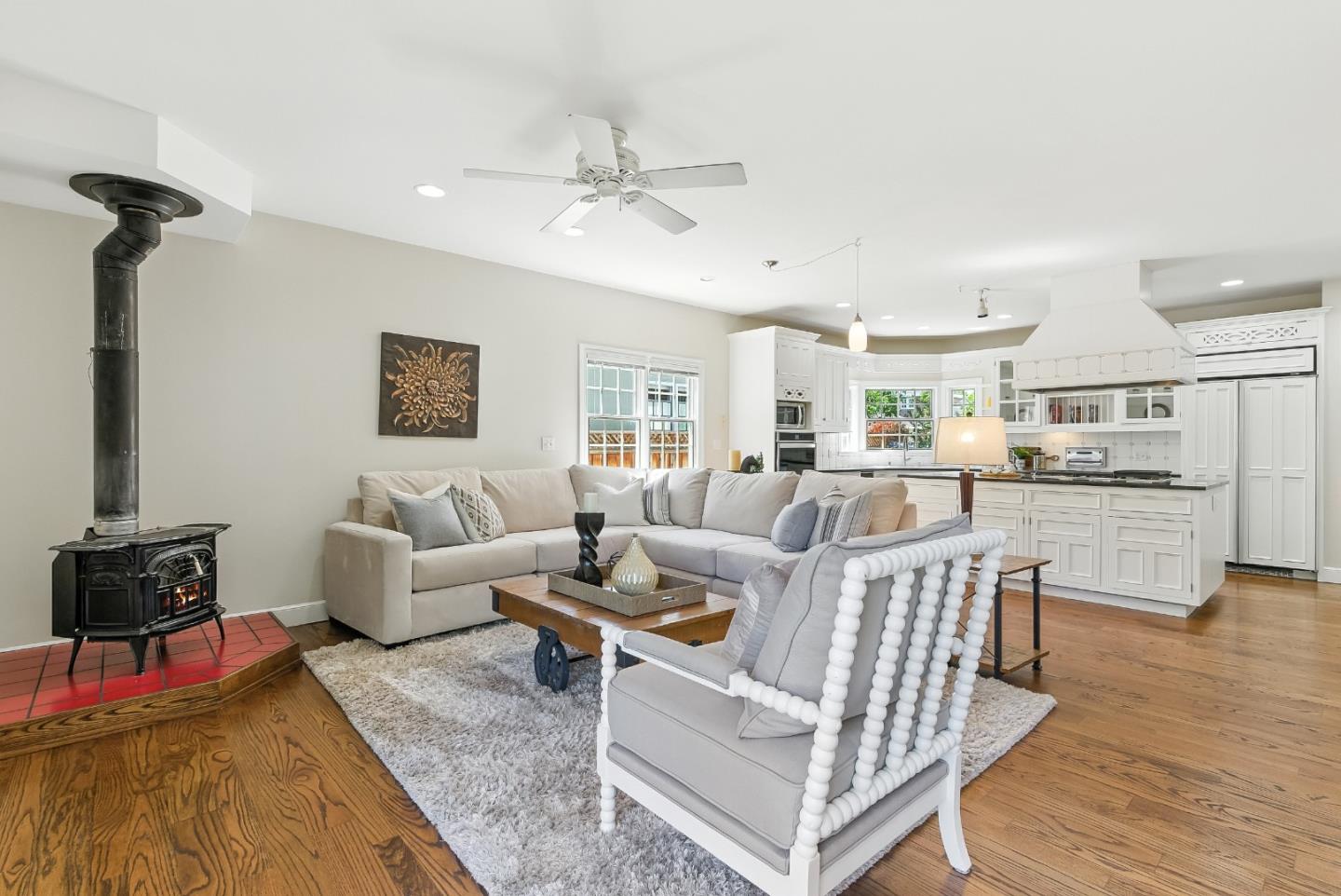 Detail Gallery Image 28 of 56 For 158 Oakdale St, Redwood City,  CA 94062 - 4 Beds | 4 Baths