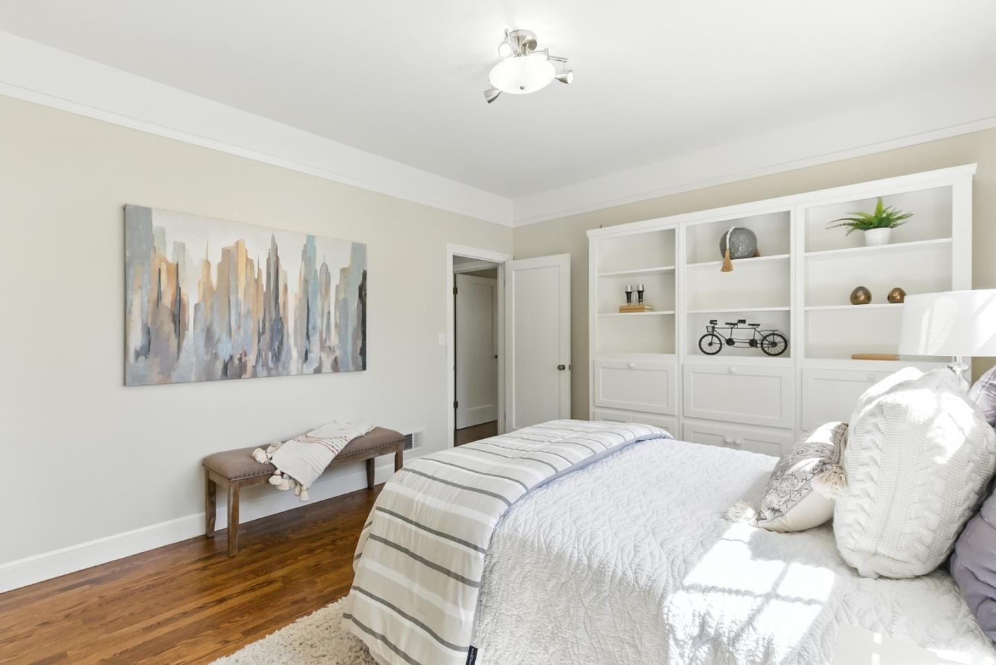 Detail Gallery Image 32 of 56 For 158 Oakdale St, Redwood City,  CA 94062 - 4 Beds | 4 Baths