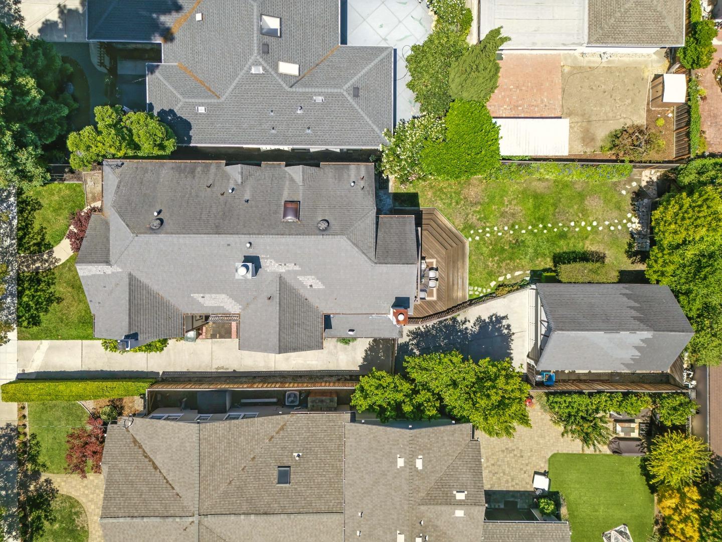 Detail Gallery Image 49 of 56 For 158 Oakdale St, Redwood City,  CA 94062 - 4 Beds | 4 Baths