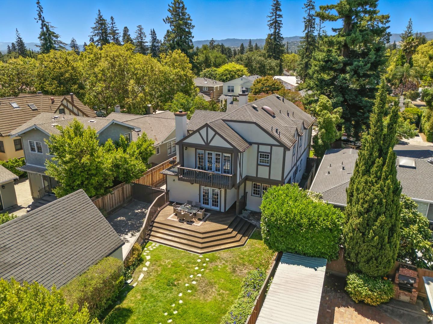 Detail Gallery Image 53 of 56 For 158 Oakdale St, Redwood City,  CA 94062 - 4 Beds | 4 Baths