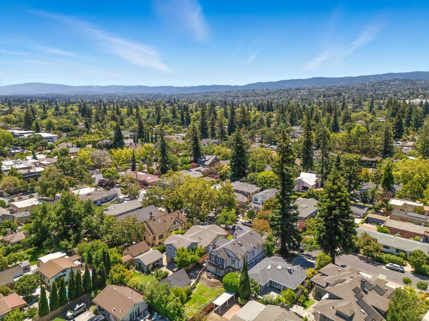 Detail Gallery Image 56 of 56 For 158 Oakdale St, Redwood City,  CA 94062 - 4 Beds | 4 Baths