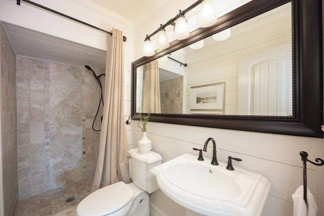 Detail Gallery Image 14 of 29 For 340 Shelter Cove Dr, El Granada,  CA 94018 - 4 Beds | 3 Baths