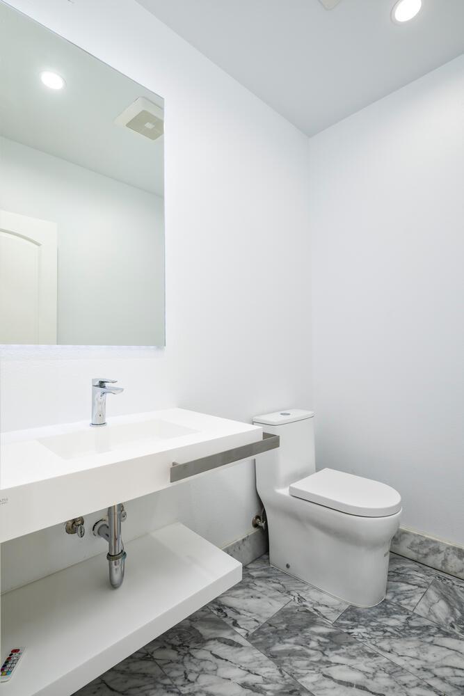 Detail Gallery Image 36 of 91 For 333 Raymundo Dr, Woodside,  CA 94062 - 4 Beds | 4/1 Baths