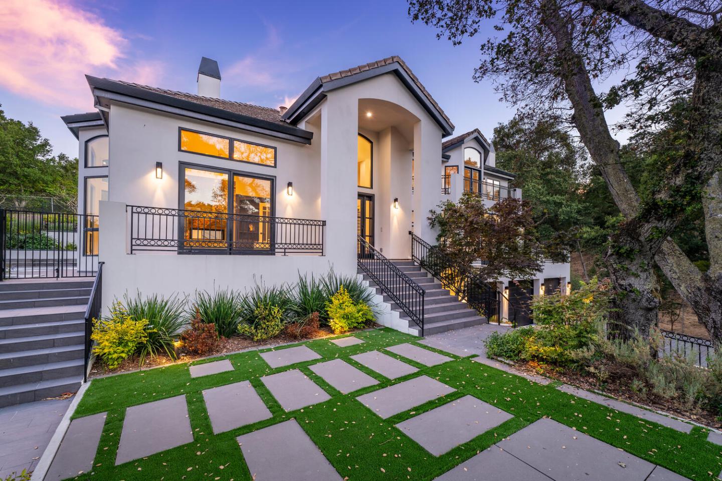 Detail Gallery Image 84 of 91 For 333 Raymundo Dr, Woodside,  CA 94062 - 4 Beds | 4/1 Baths