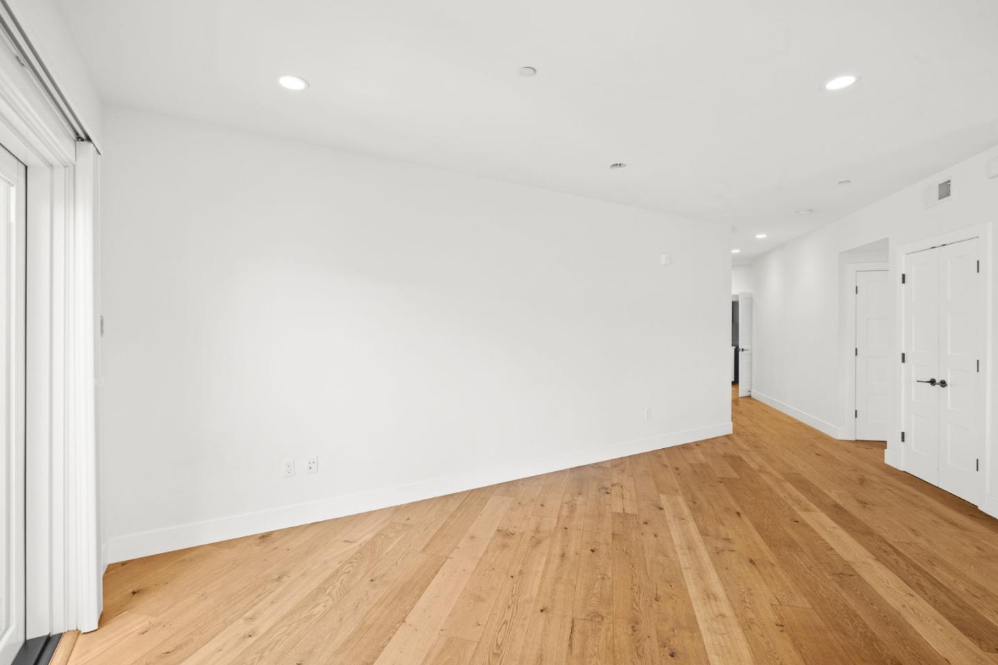 Detail Gallery Image 15 of 64 For 777 Walnut St #307,  San Carlos,  CA 94070 - 2 Beds | 2 Baths