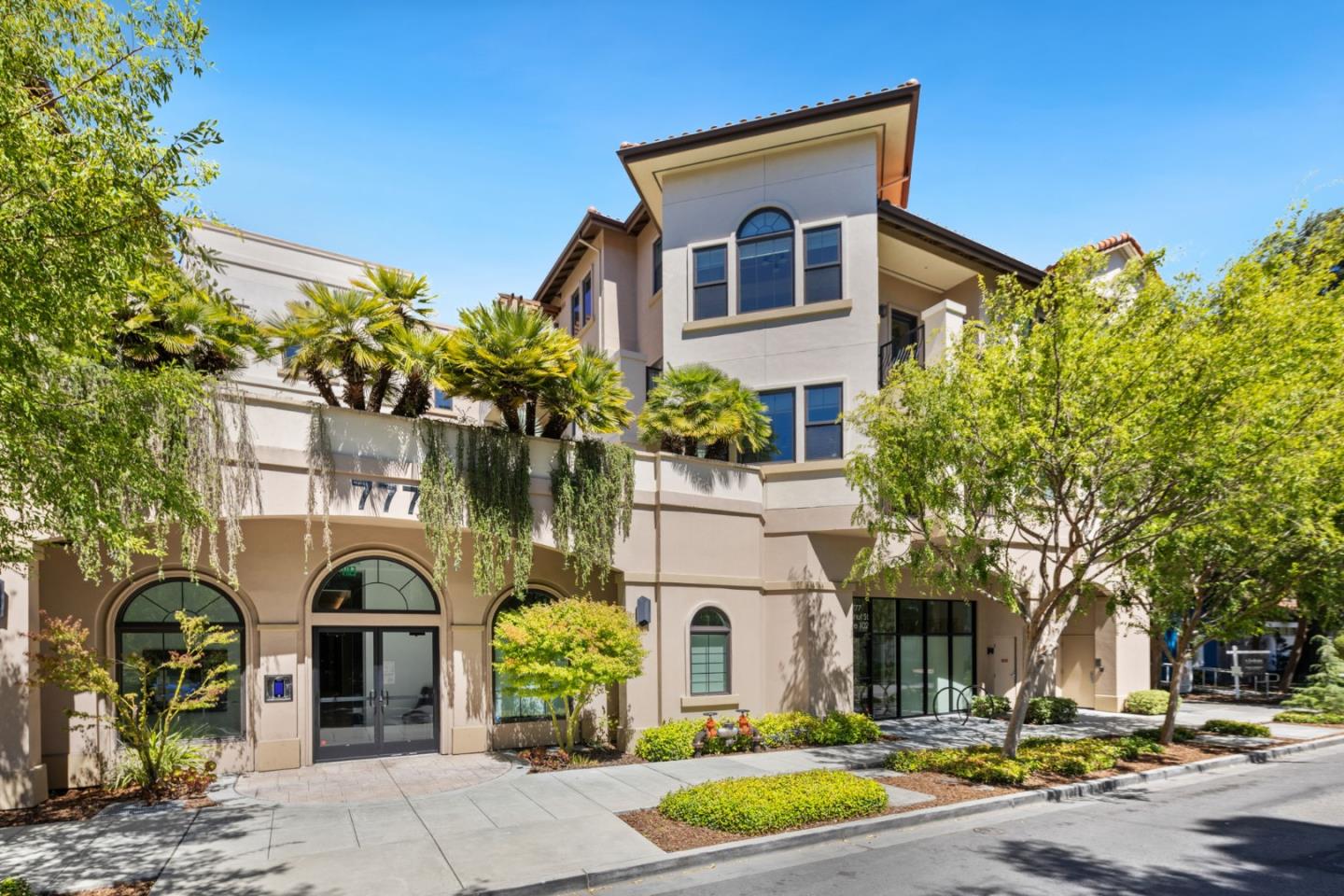 Detail Gallery Image 6 of 64 For 777 Walnut St #307,  San Carlos,  CA 94070 - 2 Beds | 2 Baths