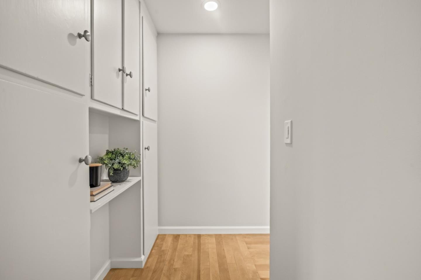 Detail Gallery Image 10 of 32 For 2075 Sullivan St, San Mateo,  CA 94403 - 3 Beds | 2 Baths