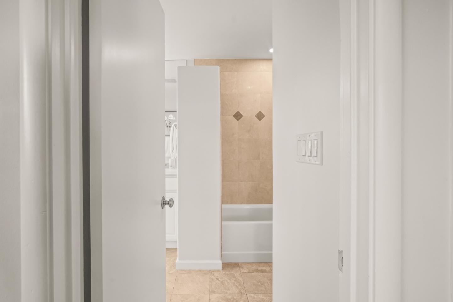 Detail Gallery Image 25 of 32 For 2075 Sullivan St, San Mateo,  CA 94403 - 3 Beds | 2 Baths