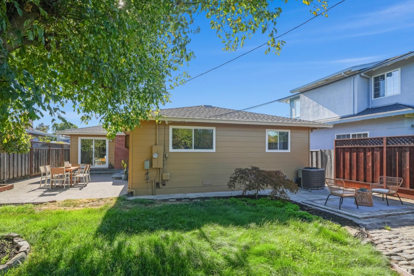 Detail Gallery Image 30 of 32 For 2075 Sullivan St, San Mateo,  CA 94403 - 3 Beds | 2 Baths