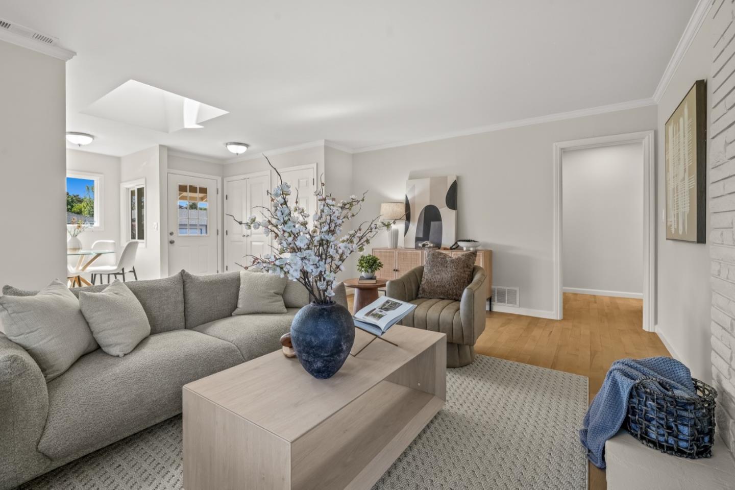 Detail Gallery Image 9 of 32 For 2075 Sullivan St, San Mateo,  CA 94403 - 3 Beds | 2 Baths
