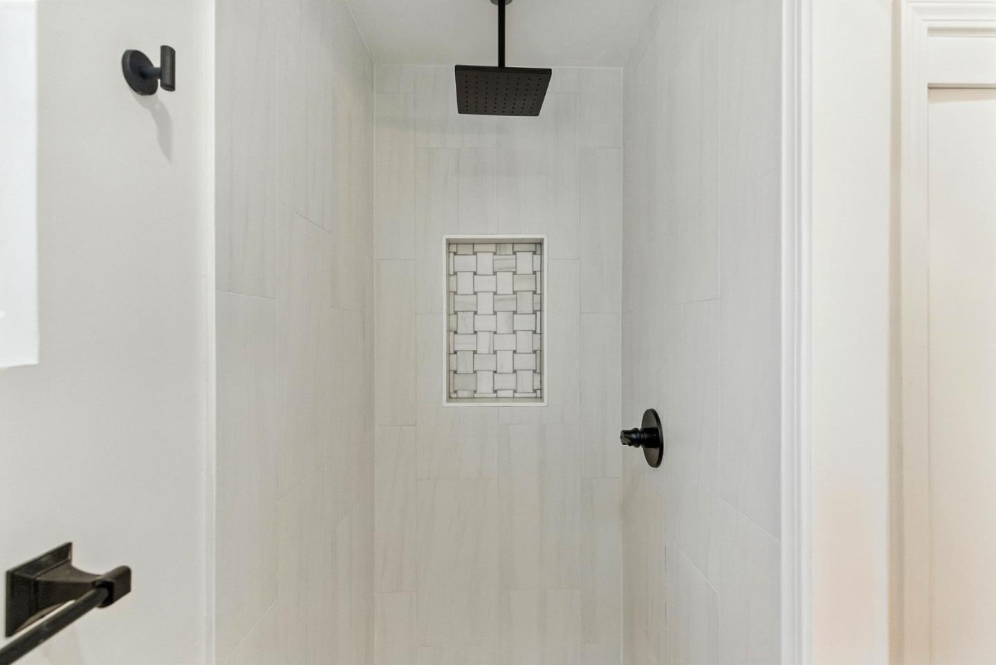 Detail Gallery Image 15 of 41 For 15591 Loma Vista Ave, Los Gatos,  CA 95032 - 5 Beds | 2 Baths