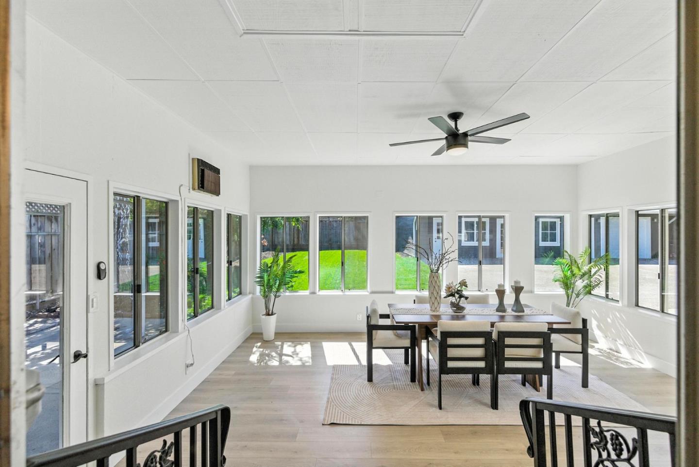 Detail Gallery Image 29 of 41 For 15591 Loma Vista Ave, Los Gatos,  CA 95032 - 5 Beds | 2 Baths