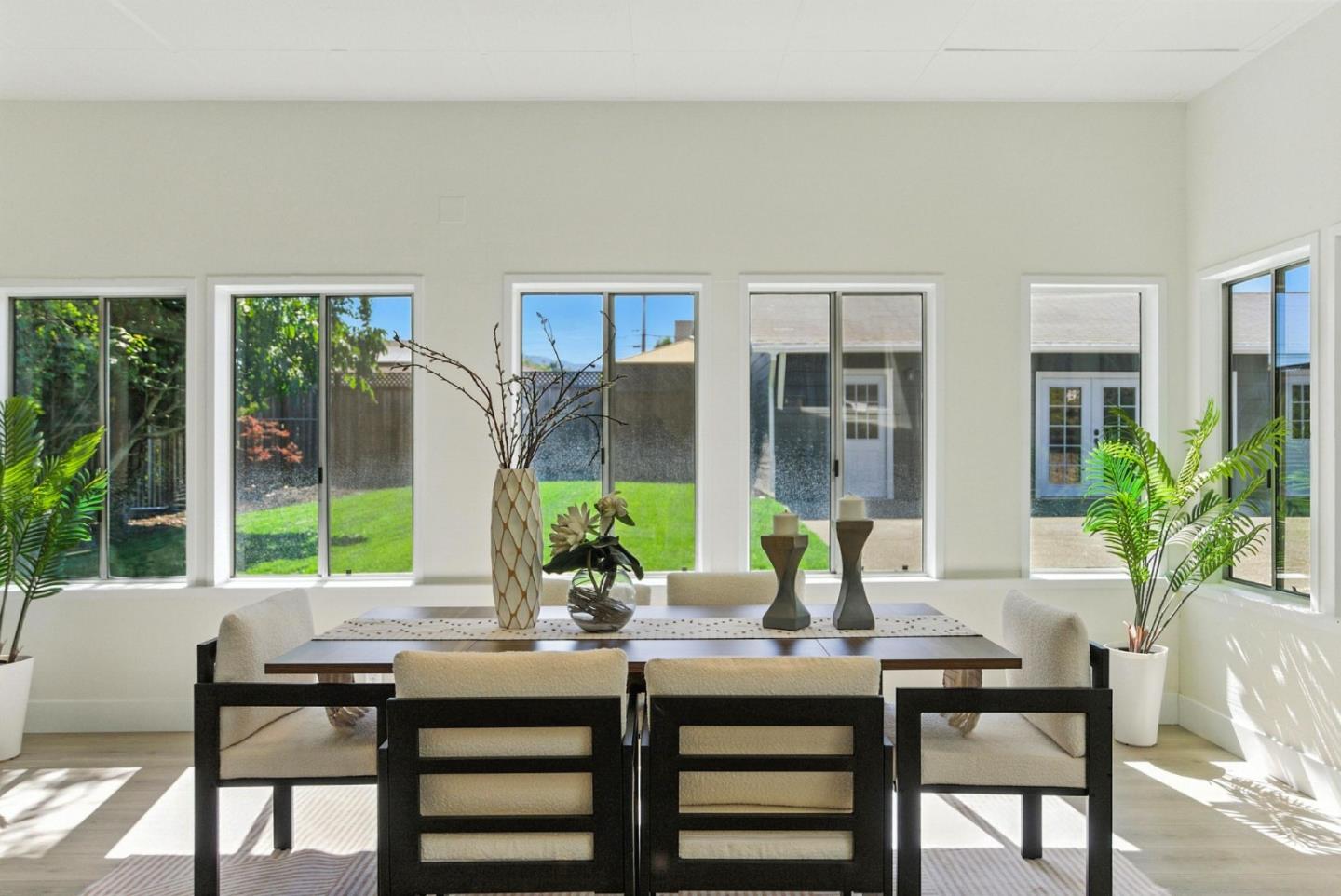 Detail Gallery Image 30 of 41 For 15591 Loma Vista Ave, Los Gatos,  CA 95032 - 5 Beds | 2 Baths