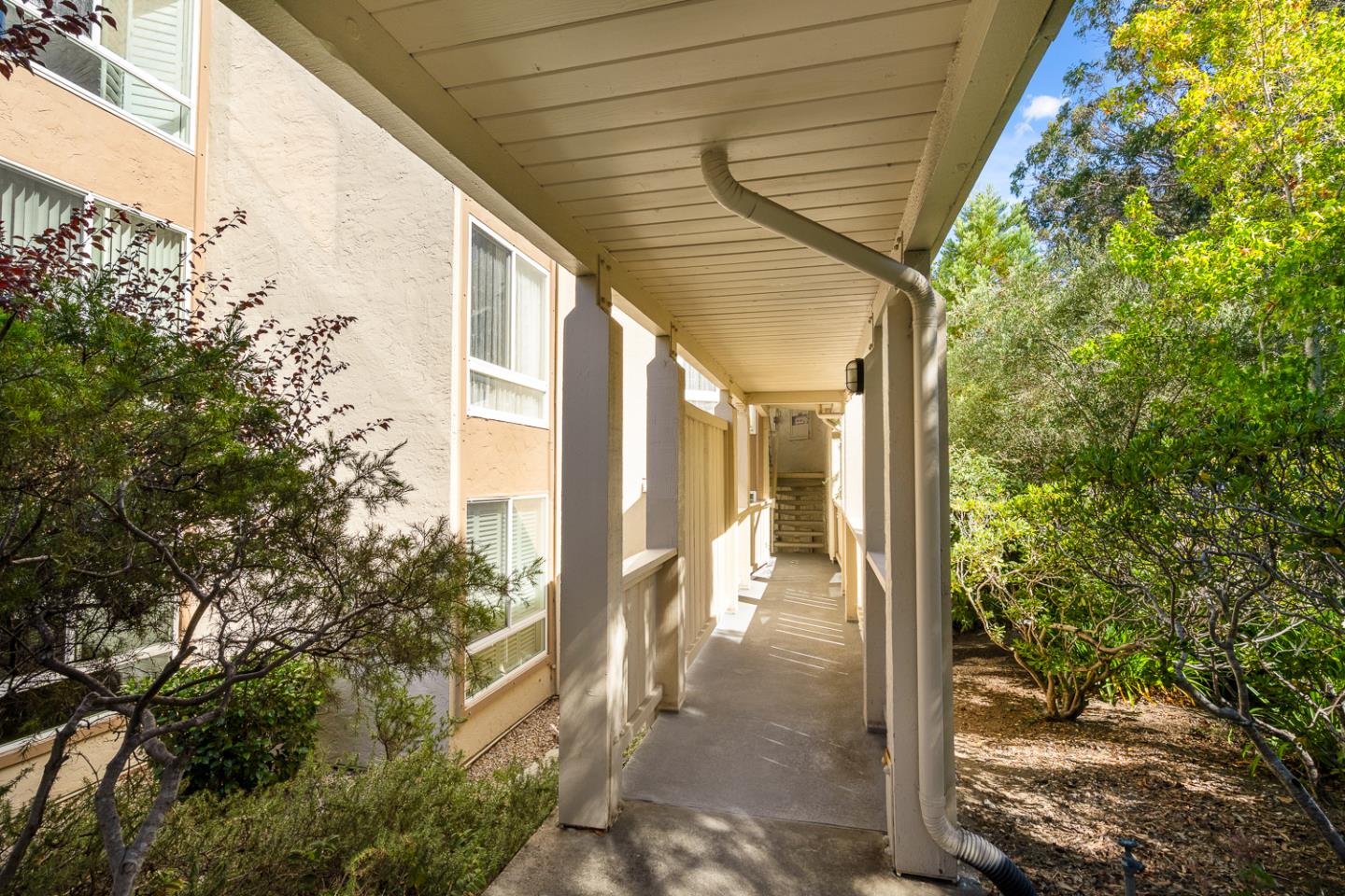 Detail Gallery Image 20 of 29 For 320 Vallejo Dr #40,  Millbrae,  CA 94030 - 2 Beds | 2 Baths