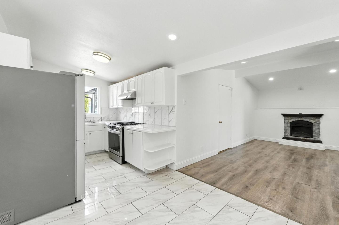Detail Gallery Image 15 of 52 For 1465 Mount Shasta Dr, San Jose,  CA 95127 - 3 Beds | 2 Baths