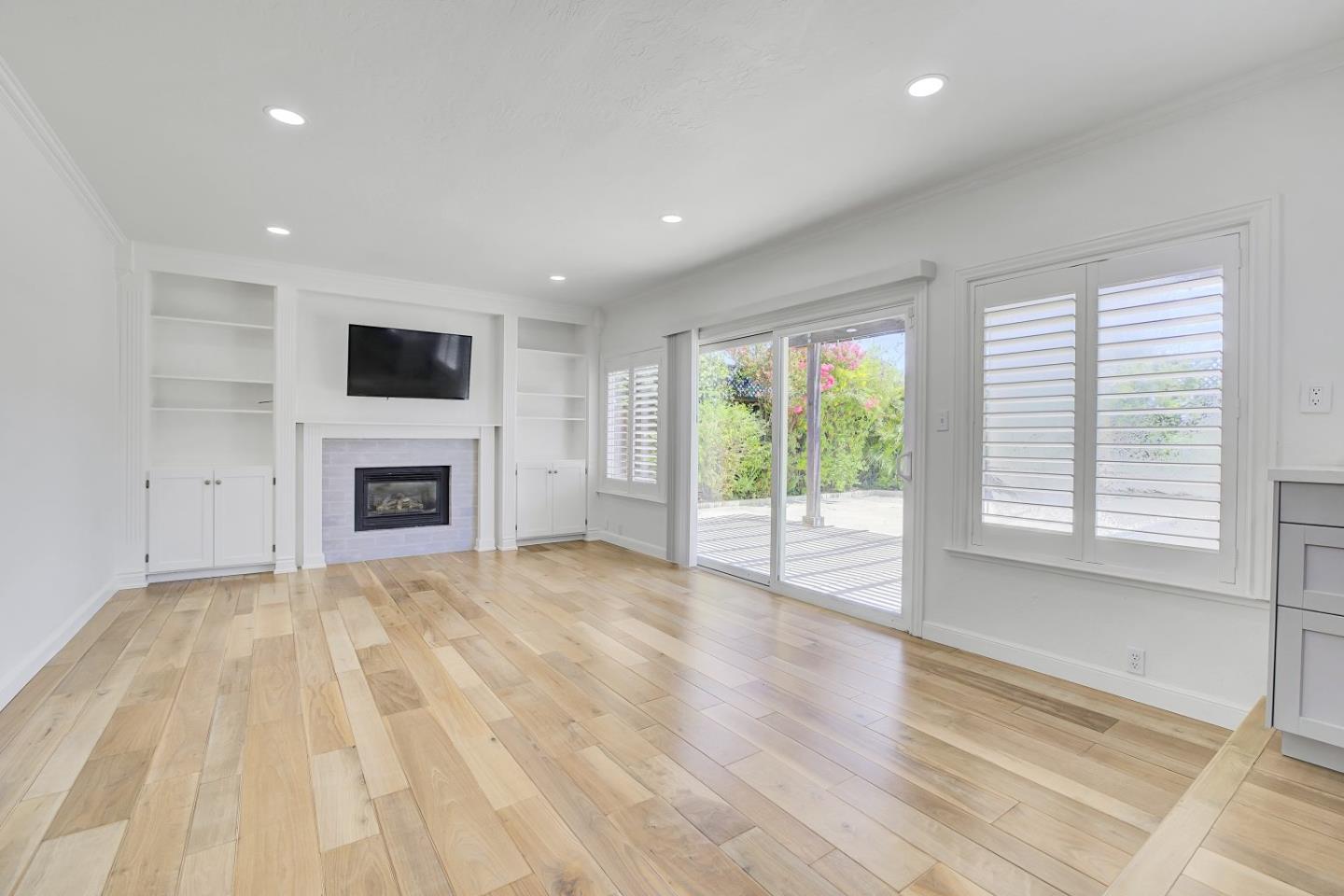 Detail Gallery Image 11 of 33 For 4563 Gatetree, Pleasanton,  CA 94566 - 4 Beds | 3/1 Baths