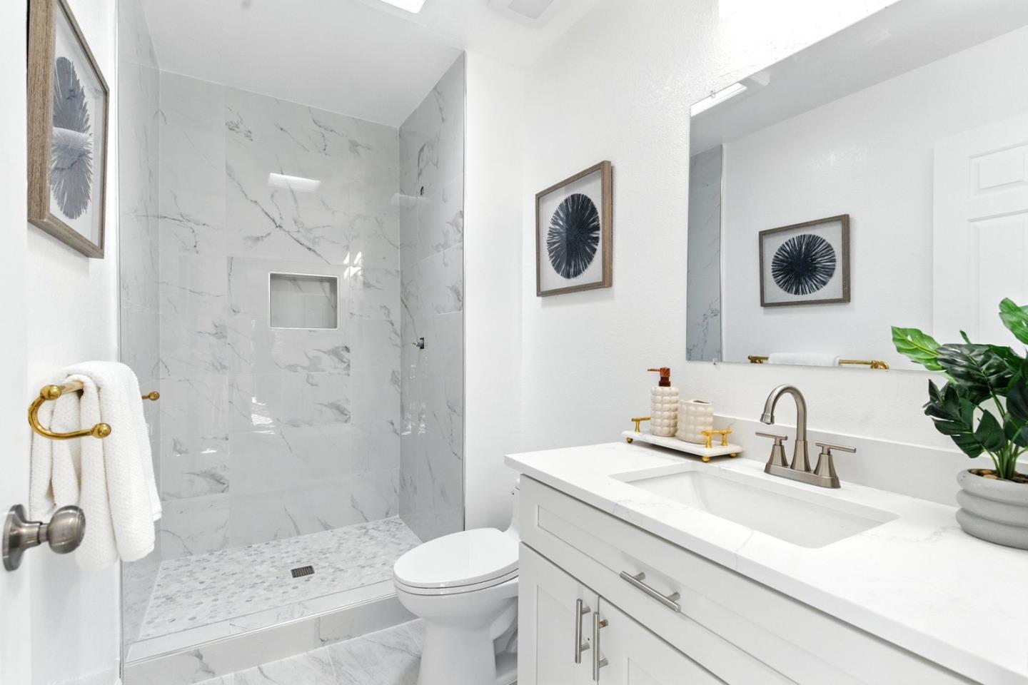 Detail Gallery Image 31 of 45 For 23000 Stonebridge, Cupertino,  CA 95014 - 3 Beds | 2 Baths