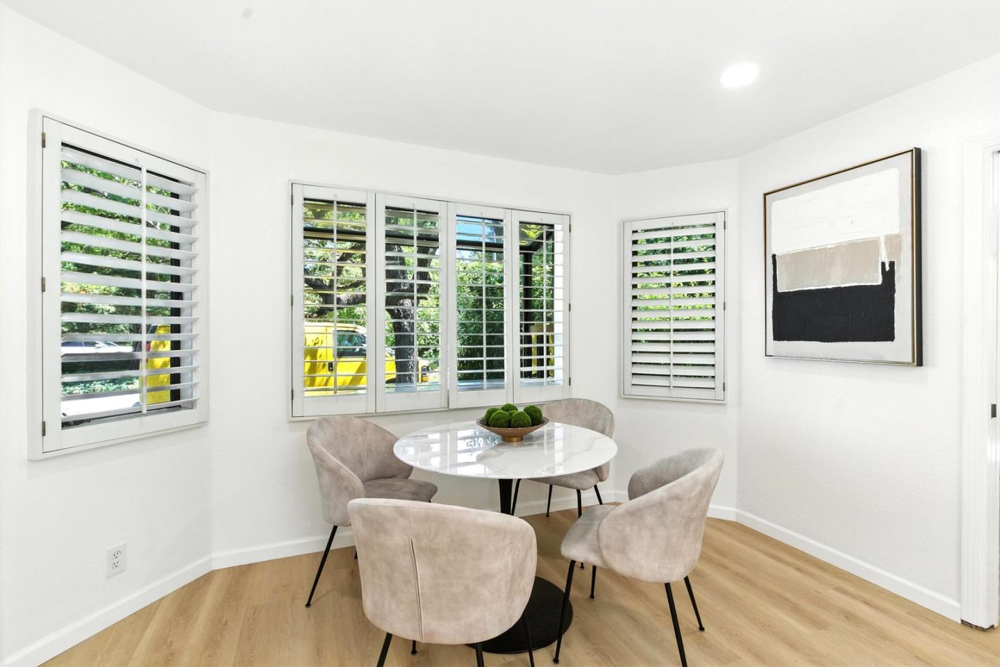 Detail Gallery Image 9 of 45 For 23000 Stonebridge, Cupertino,  CA 95014 - 3 Beds | 2 Baths